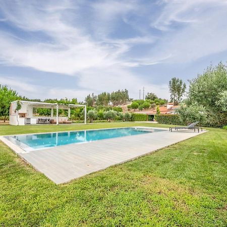 Refreshing Poolside Escape In Ponte De Sor Otel Dış mekan fotoğraf